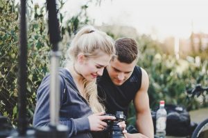 男性が恋に落ちてしまう瞬間とは? 男性の恋愛プロセスと条件を徹底解剖♡